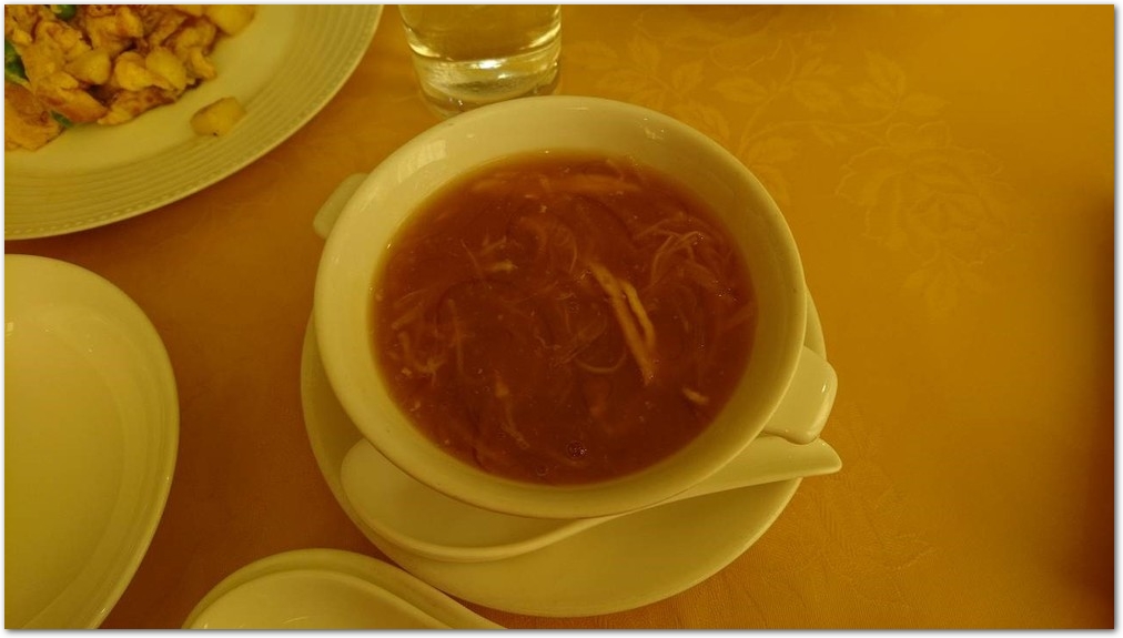 フカヒレのスープ